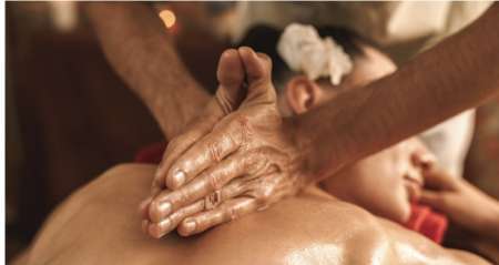 Offre Massage aux huiles essentielles