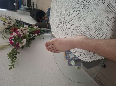  Ma place est a tes pied