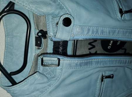 veste en cuir de couleur bleue pour femme neuve -