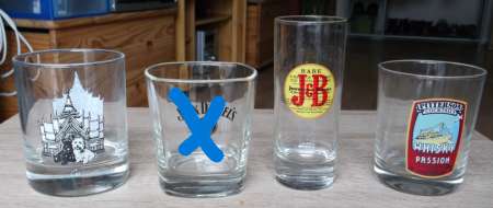 Quatre verres à whisky