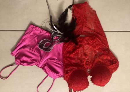  Vente de lingerie portée