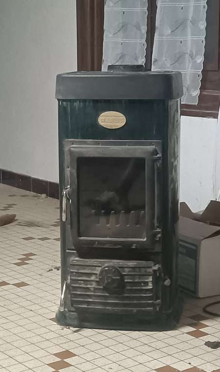 vends poêle a bois tres bon etat