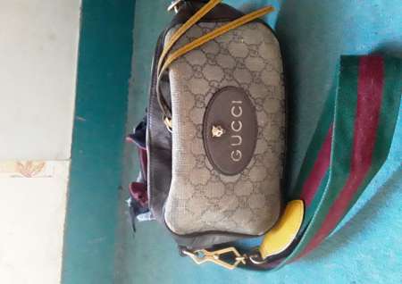 Sac sacoche gucci gucci