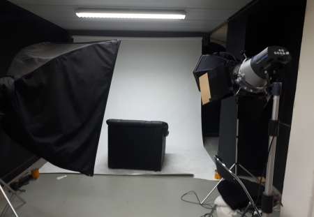 recherche moèle femme majeure pour shooting