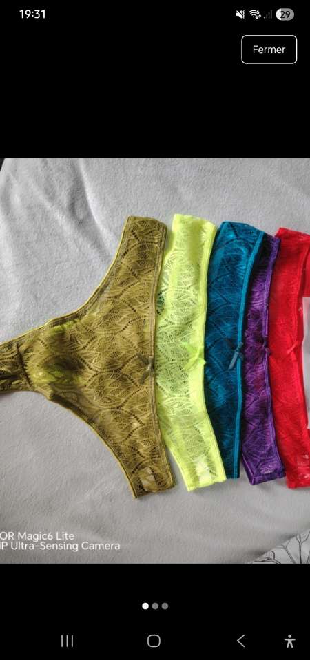 Vente de lingerie porter, nude, chaussette, collan