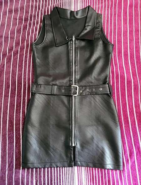 vêtements et chaussures pour travesti