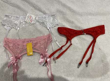 Vend ou offre lingerie aux femmes