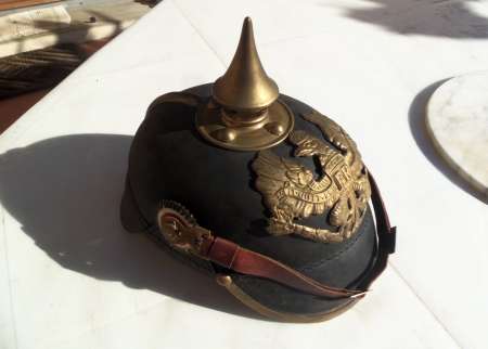 casque prussiens. cartouchière