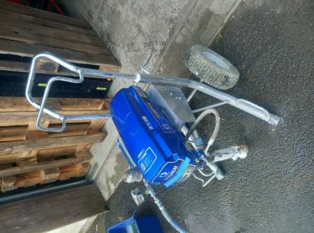 vend pistolet a peinture