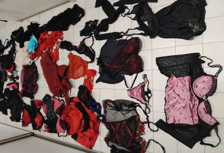 lot de vêtements et accessoires sexy