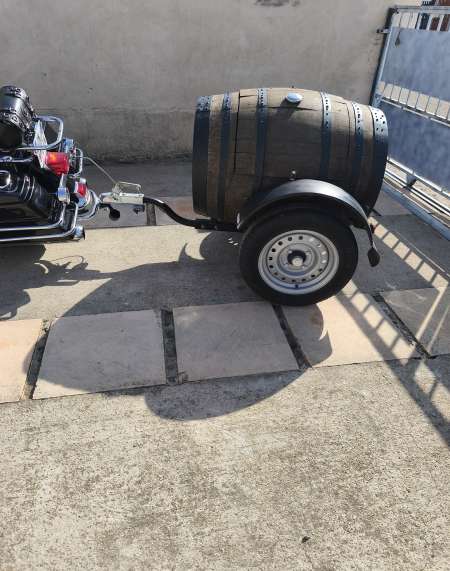 Vend remorque pour moto ,can am