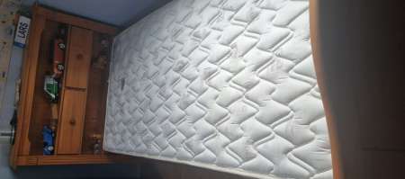 Lit 90 x 190 avec tiroirs + sommier