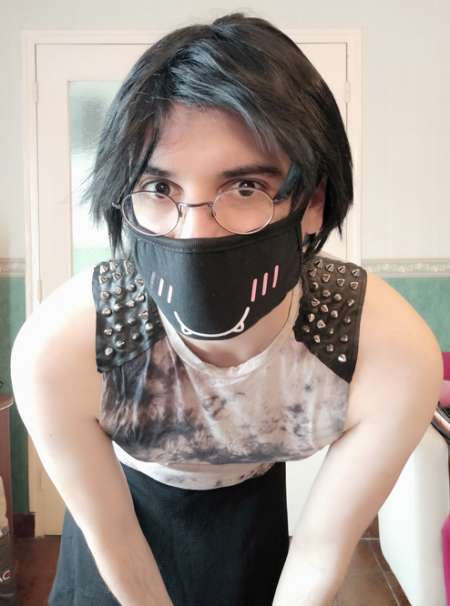 Assistant(e) Androgyne - Discret(e)