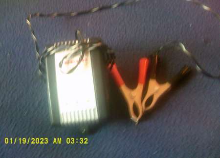 chargeur de batterie 6/12 vol