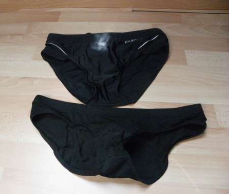 deux slip un de bain l'autre en spandex /polyester