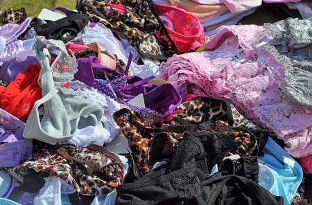 chech lingerie féminin pour agrandir ma collection