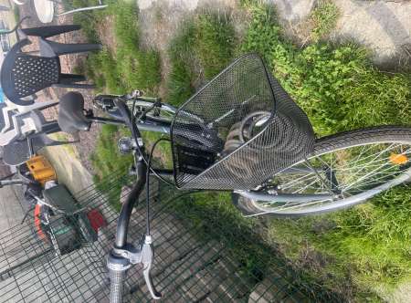 Vend vélo de ville état neuf