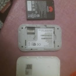 cle 4 g bouygue avec chargeur