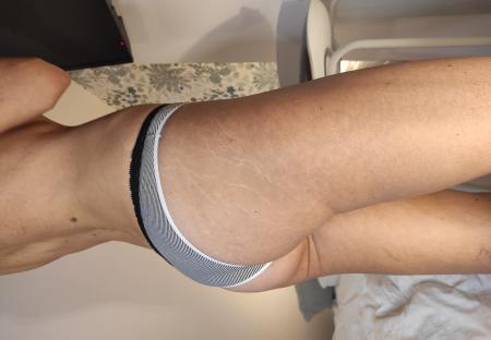 String a rayures blanches et noires