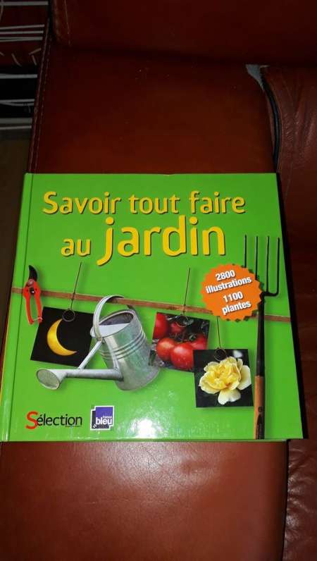 LIVRE SAVOIR TOUT FAIRE AU JARDIN