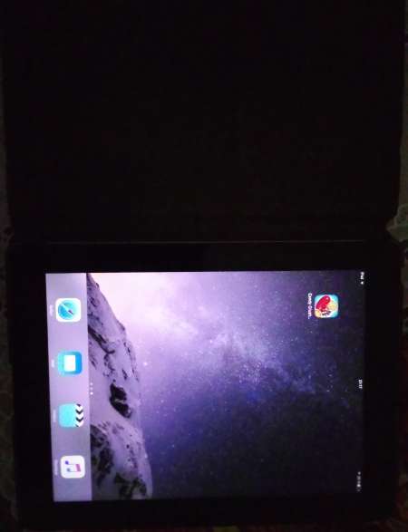 Vends tablette IPAD 9'' de 2012