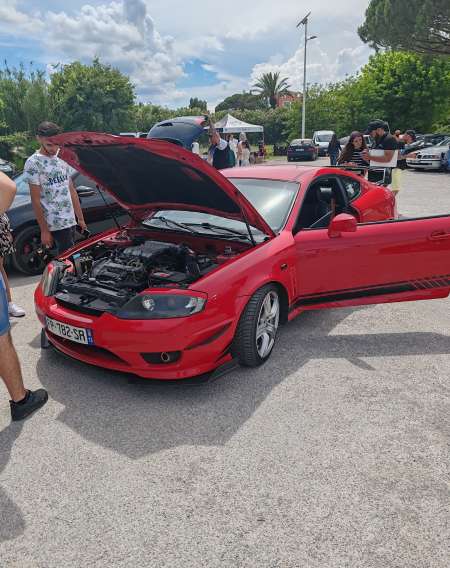 Hyundai coupe tuscani