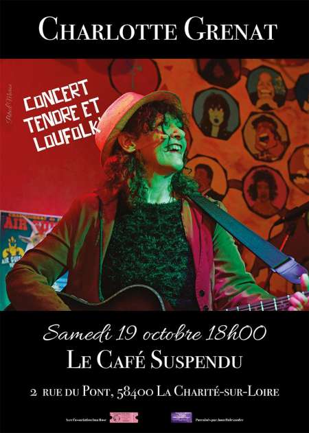 Charlotte Grenat au Café Suspendu