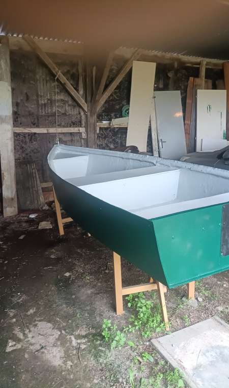 vends barque fibre de ver