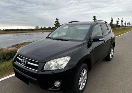 Toyora Rav 4 année 2009 essence