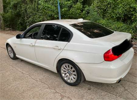 A vendre bmw série 3 en état