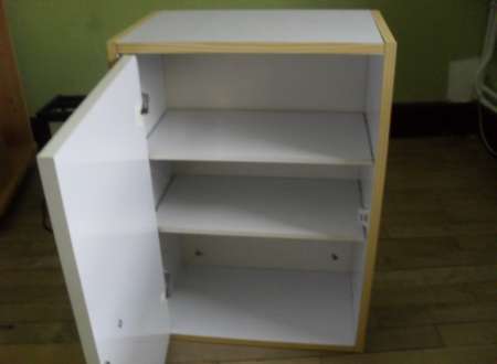 petit meuble ou autre.